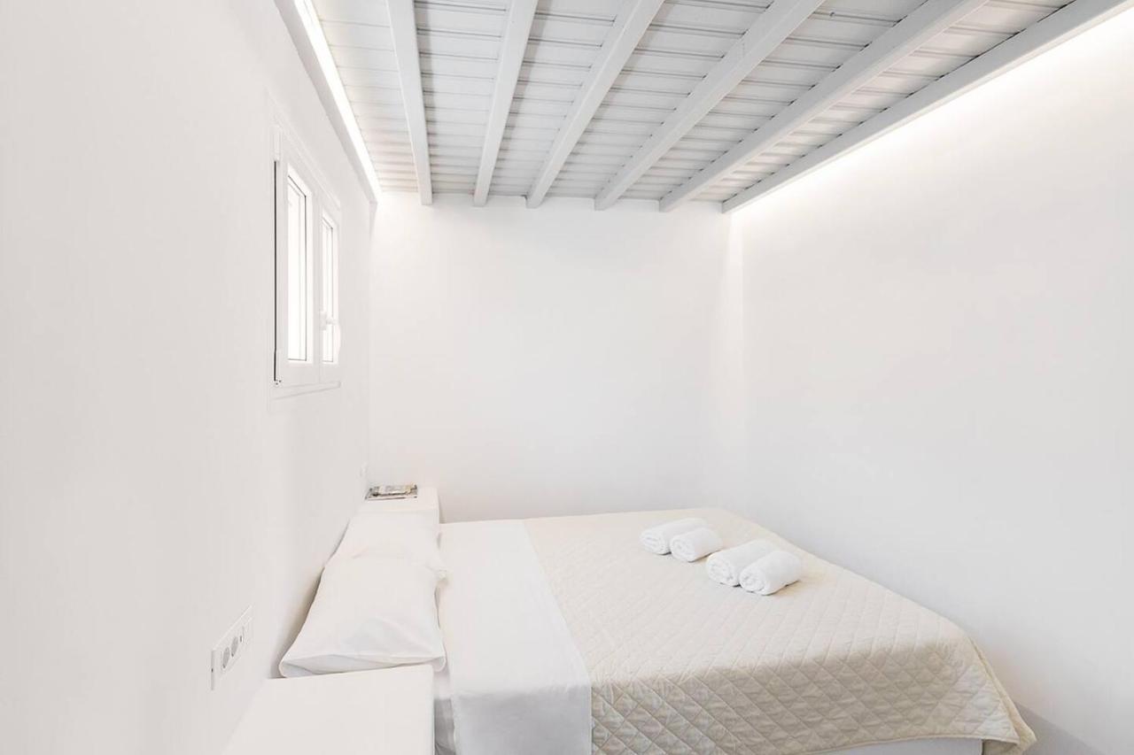 Brand New Mykonos Town Suites ภายนอก รูปภาพ