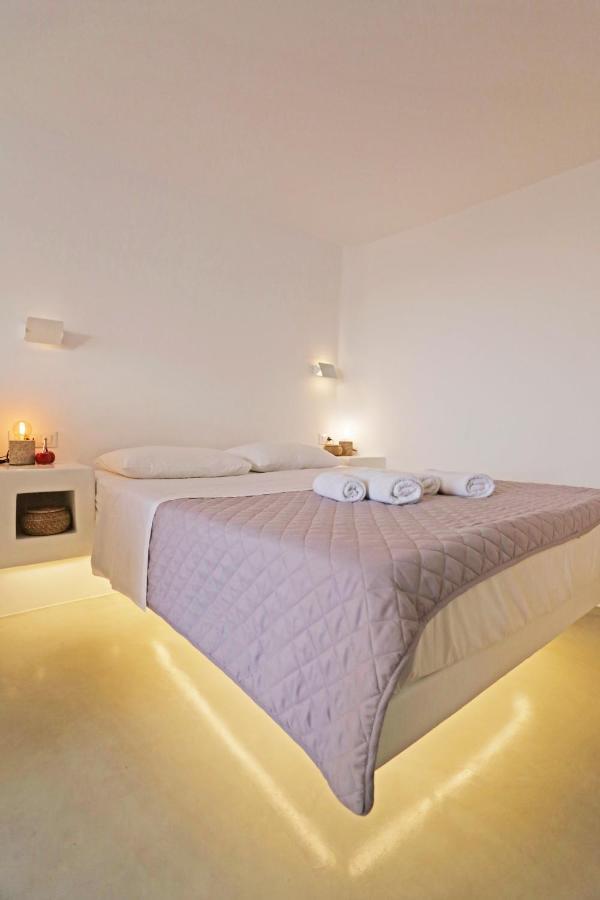 Brand New Mykonos Town Suites ภายนอก รูปภาพ