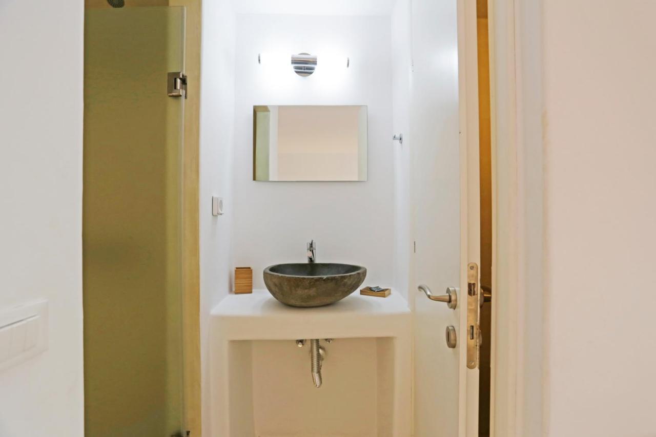 Brand New Mykonos Town Suites ภายนอก รูปภาพ